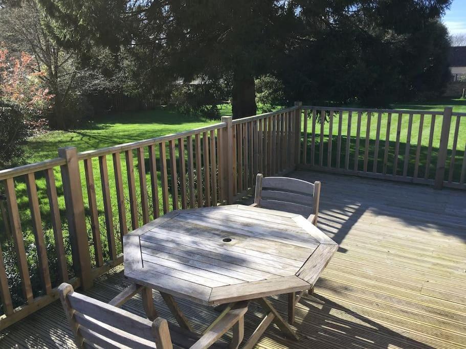Charming Cottage Surrounded By Idyllic Garden In Peaceful Location In Central Charlbury Ngoại thất bức ảnh